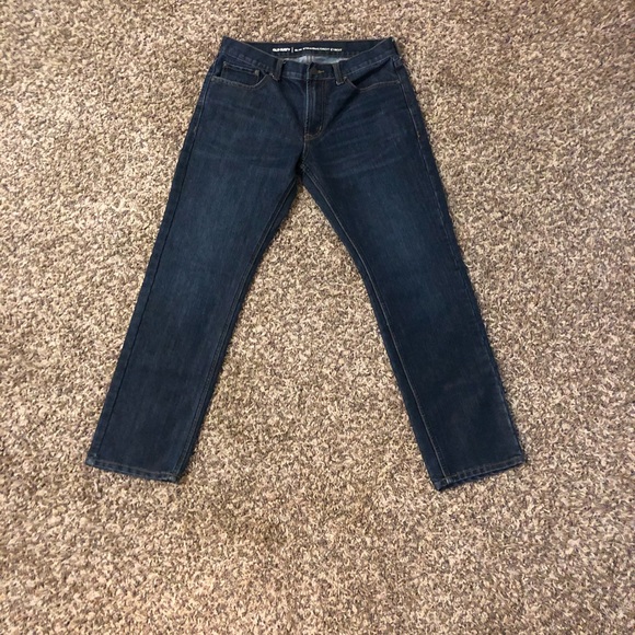 Old Navy Slim Straight Jeans - Picture 2 of 6